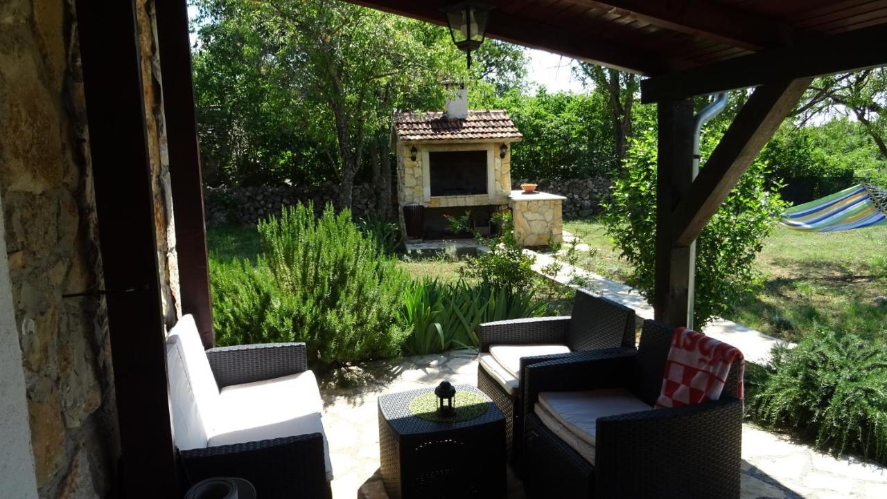 Villa Stone Medal Drniš Exteriör bild